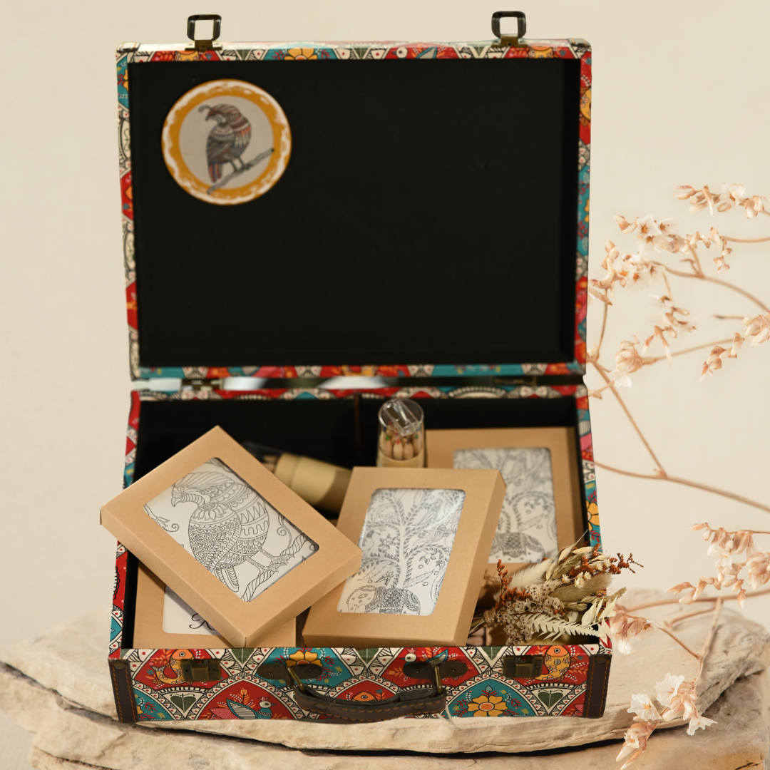 Creative Escape Gift Box - DecoyCreative